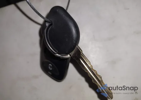 2004 Chevrolet Silverado 1500 Ls from USA, damaged, VIN 2GCEC19T141141282